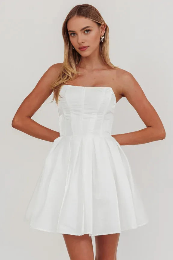 A-line Elegant Strapless Bodycon Flared Off White Mini Homecoming Dress
