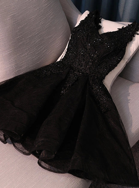 A-line V-neckline Short Black Lace Homecoming Dress Party Dress