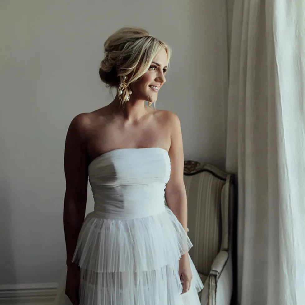 A Line Bohemian White Tulle Strapless Sleeveless Tiered Wedding Dresses With Sweep Train