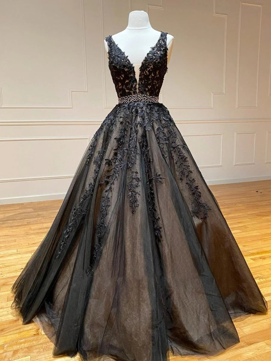 A Line V Neck Lace Applique Beaded Tulle Black Long Prom Dress