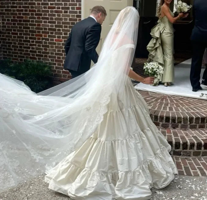 A line Discount Wedding Dresses Off The shoulder Wedding Dress Floor Length Bride Dress For Women No Veils