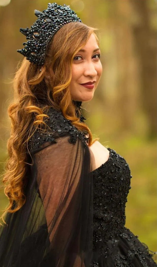 Ball Gown Black Tulle Crystals Appliques Beaded Sweetheart Long Wedding Dresses With Cape