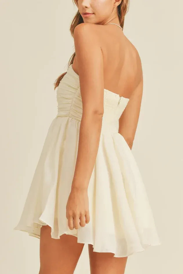 Beautiful A-Line Strapless Ruched Chiffon Ivory Short Homecoming Dress Ready To Ship