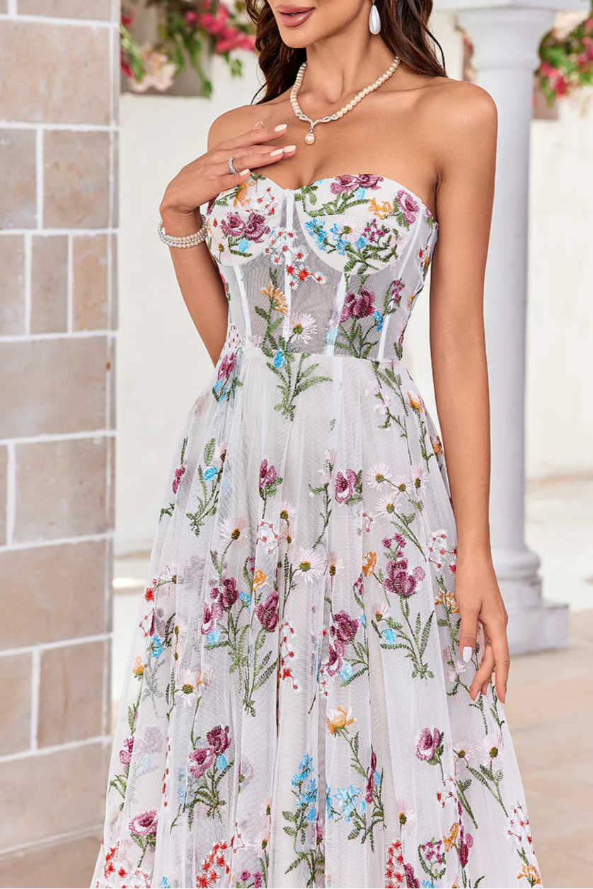 Beautiful Ivory A Line Sweetheart Neck Long Wedding Dress with Embroidery