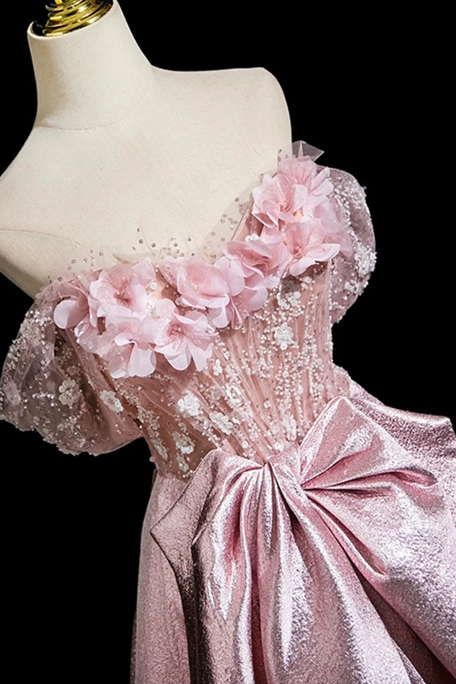 Beautiful Pink Satin Lace With Applique Pleats A-Line Long Prom Dress Evening Party Dress