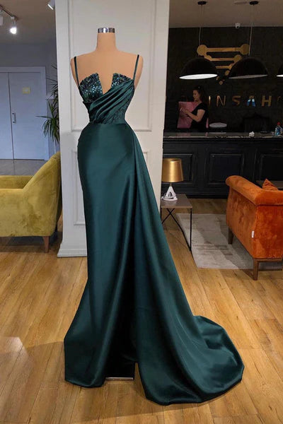 Beautiful Pleated Crystal Spaghetti Straps Mermaid Evening Dress With Detachable Train