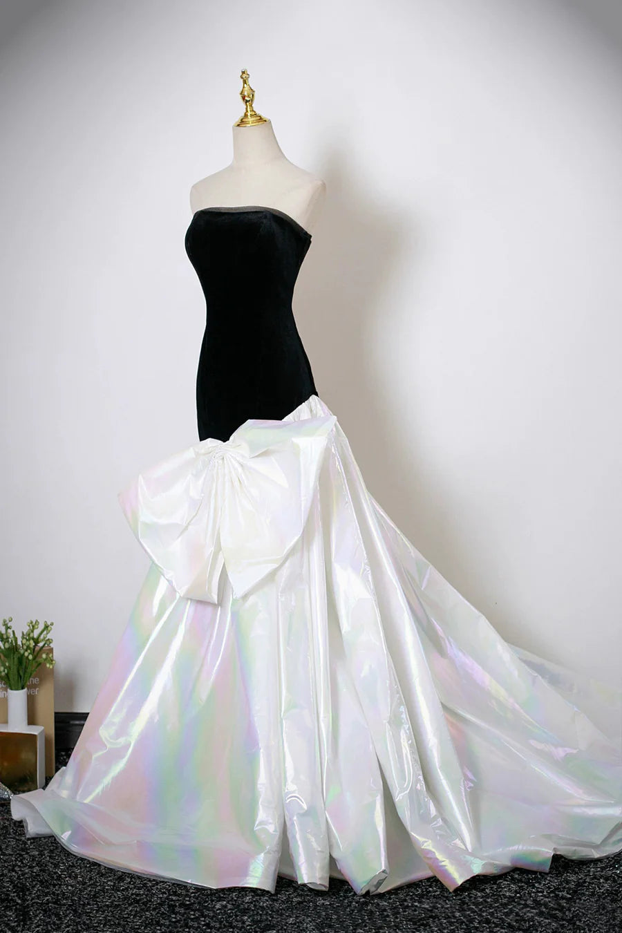 Black And White Velvet Colorful Satin Floor length Prom Dress Mermaid Strapless Party Dress