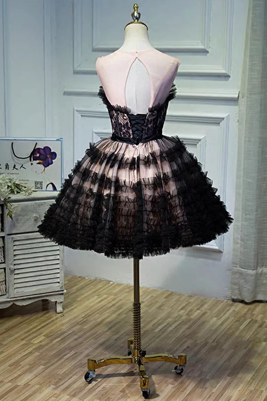 Black Layers Tulle Lace With Bow Strapless Short Prom Dress A-Line Homecoming Party Dress