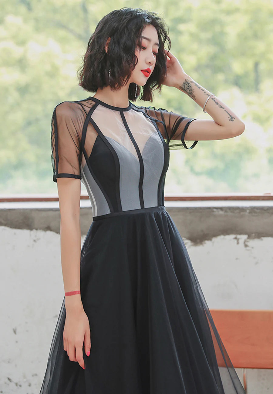 Black Tulle Half High Neck Short Sleeve A-Line Short Prom Dress Party Dresses