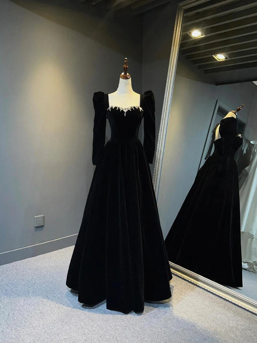 Black Velvet Sequins Sweetheart Long Sleeves Long Prom Dress A-Line Lace Up Evening Party Dress