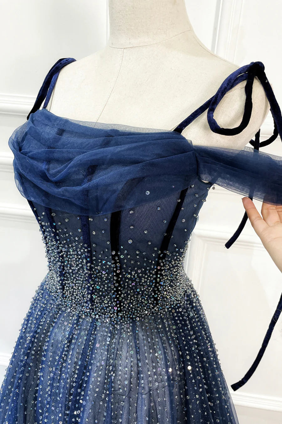 Blue Long Tulle Sequins Spaghetti Straps Prom Dress Evening Party Dress