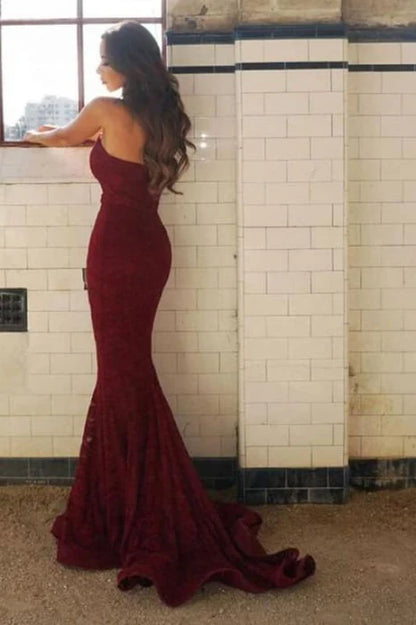 Burgundy Floral Lace Sweetheart Strapless Mermaid Long Bridesmaid Dress With Sweep Train