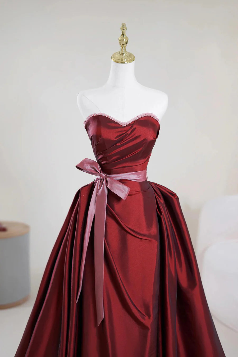 Burgundy Satin Pleated Sweetheart Neck A-Line Long Prom Dress Evening Party Dress
