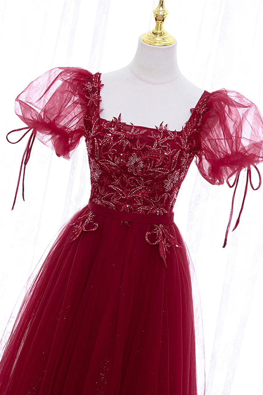 Burgundy Tulle Beaded Square Neck Short Sleeve Tea Length Prom Dress A-Line Homecoming Dress