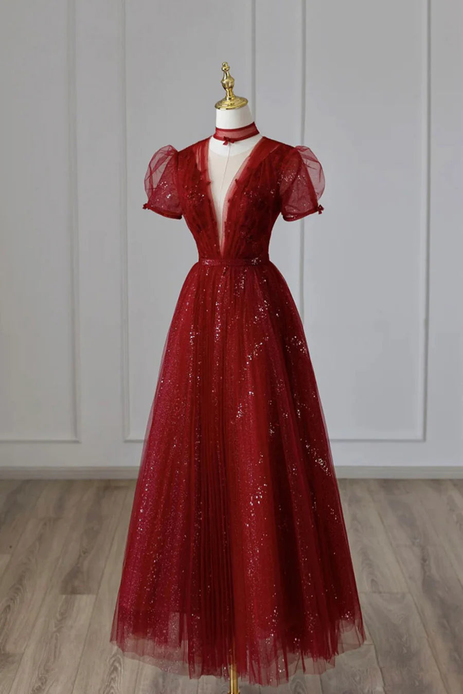 Burgundy Tulle Sequins V Neck Short Sleeves Tea Length Prom Dress A-Line Homecoming Dress