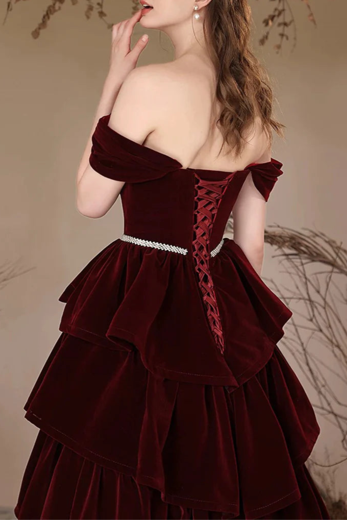 Burgundy Velvet Tiered Square Neck Floor Length Prom Dress Elegant Short Sleeve Formal Evening Dress