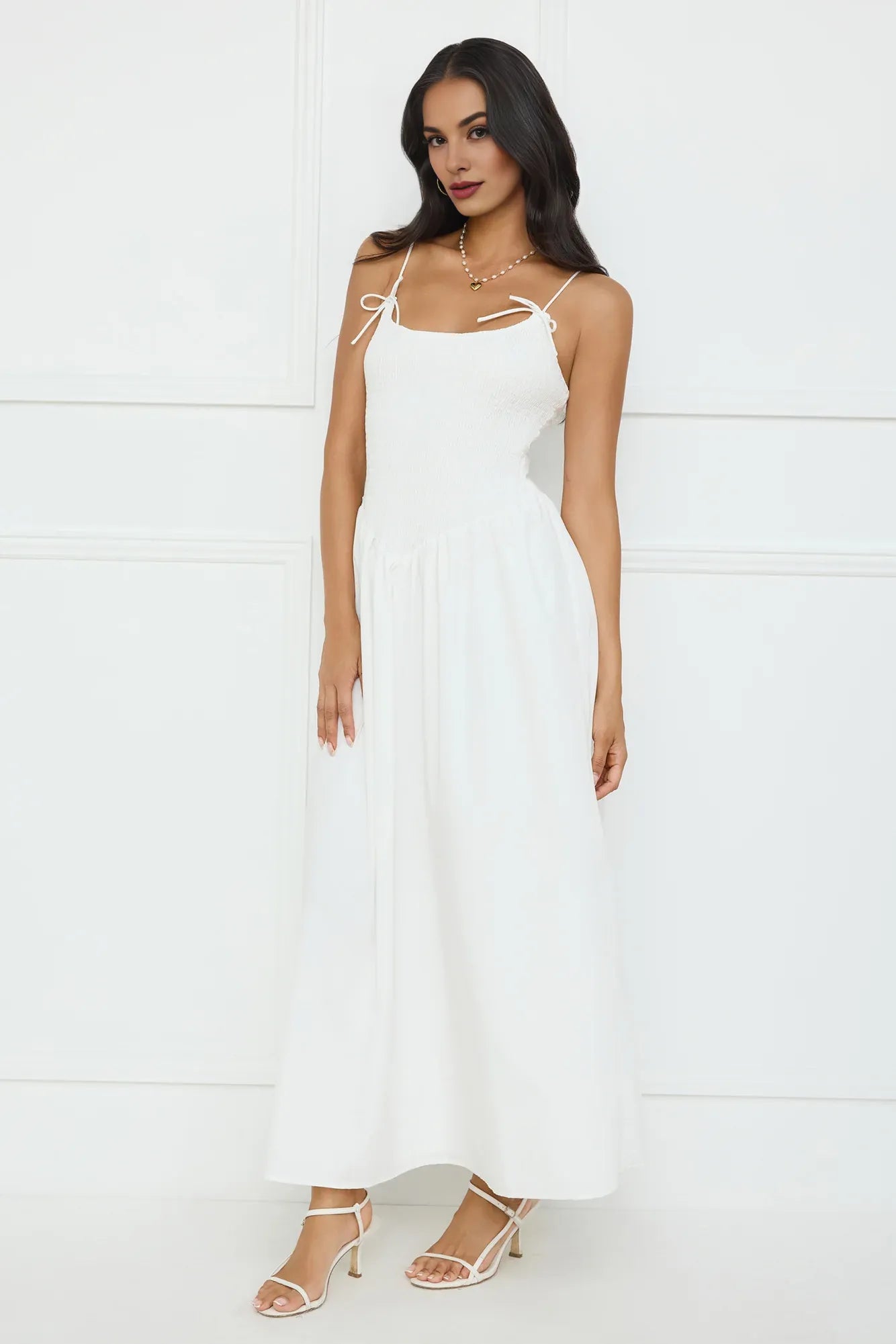 Casual A-line Spaghetti Straps Pleated White Maxi Prom Dress With Bow For Sale
