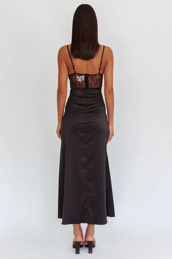 Casual Spaghetti Straps Twist Bust Sheer Lace Black Maxi Homecoming Dress