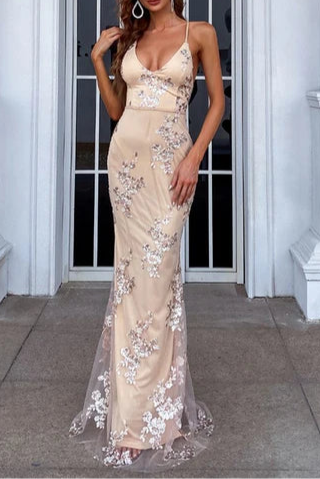 Champagne Tulle Appliques V-Neck Spaghetti Straps Lace-Up Mermaid Long Evening Dress