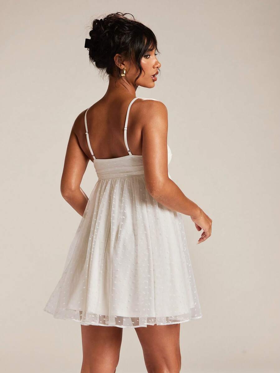 Charming A-Line Sweetheart Dotted Ruched White Short Homecoming Dress
