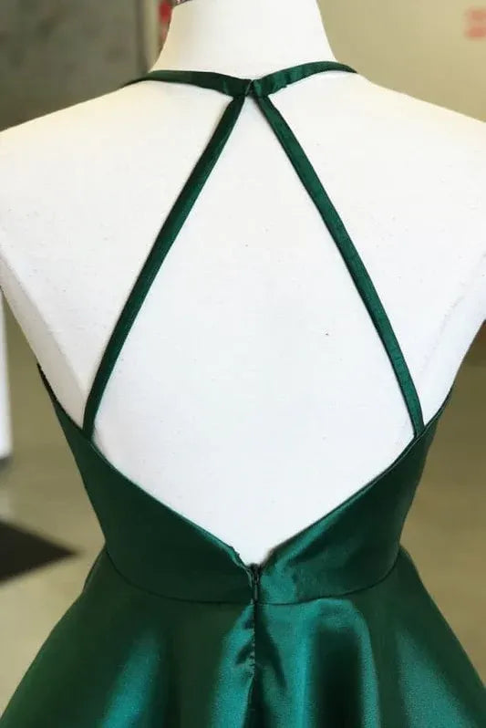 Chic A-Line Halter Ruffle Open Back Green Short Homecoming Dress With Beaded-Belt