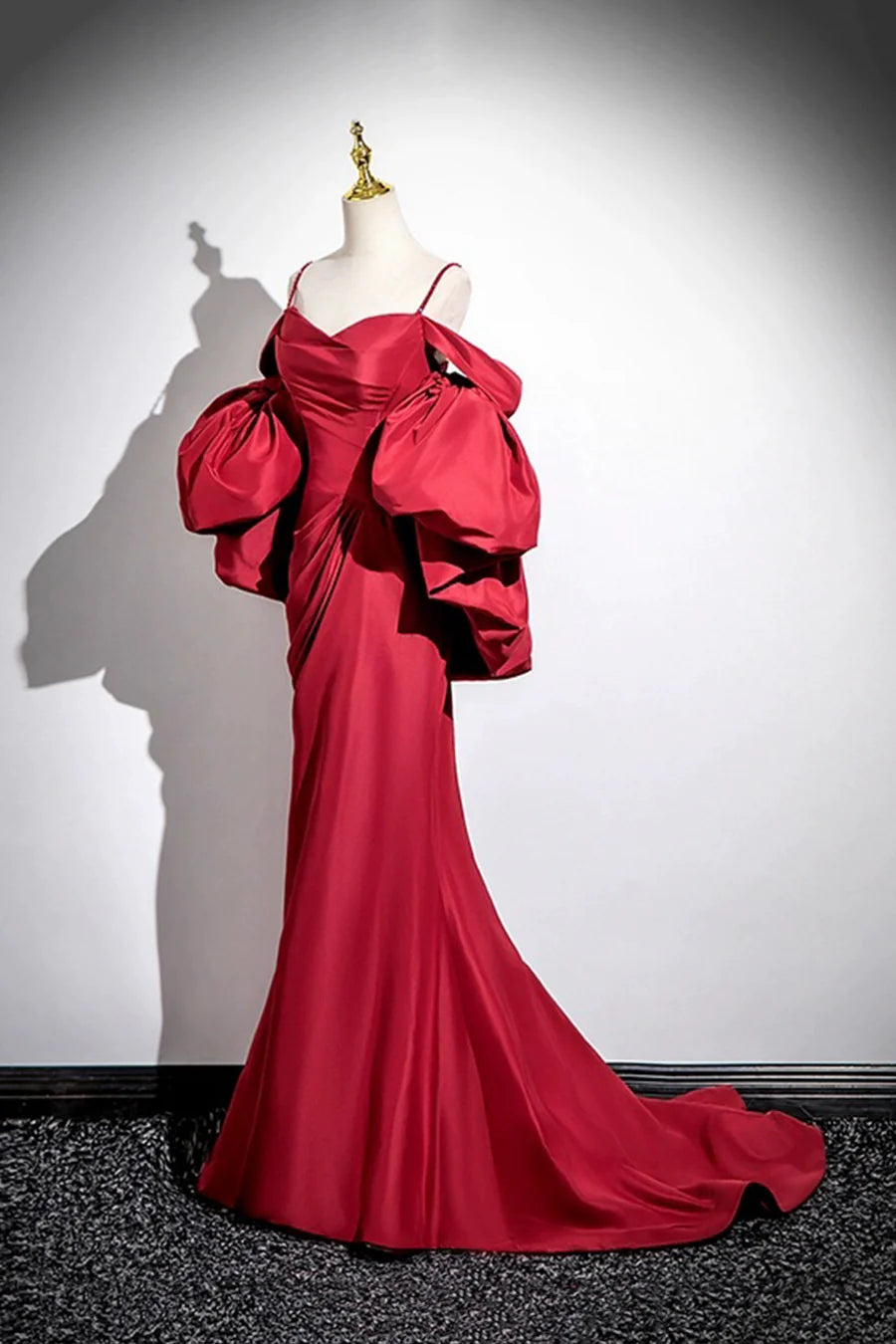 Chic Burgundy Satin Pleated Mermaid Spaghetti Strap Long Prom Dress Party Dress