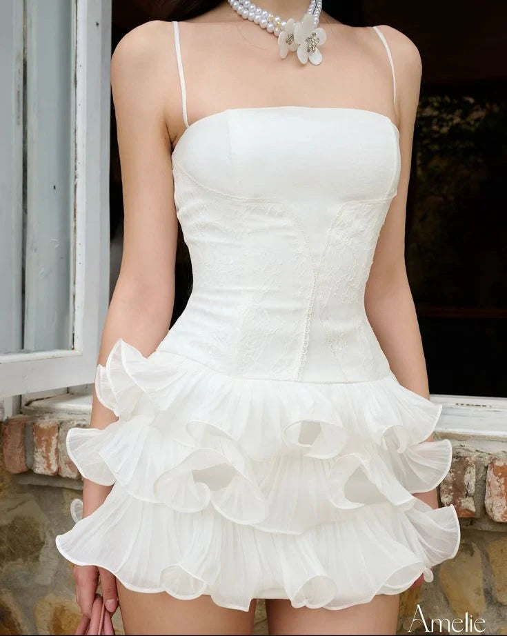 Chic A-Line Spaghetti Straps Ruffled Tiered Lace White Short Homecoming Dress