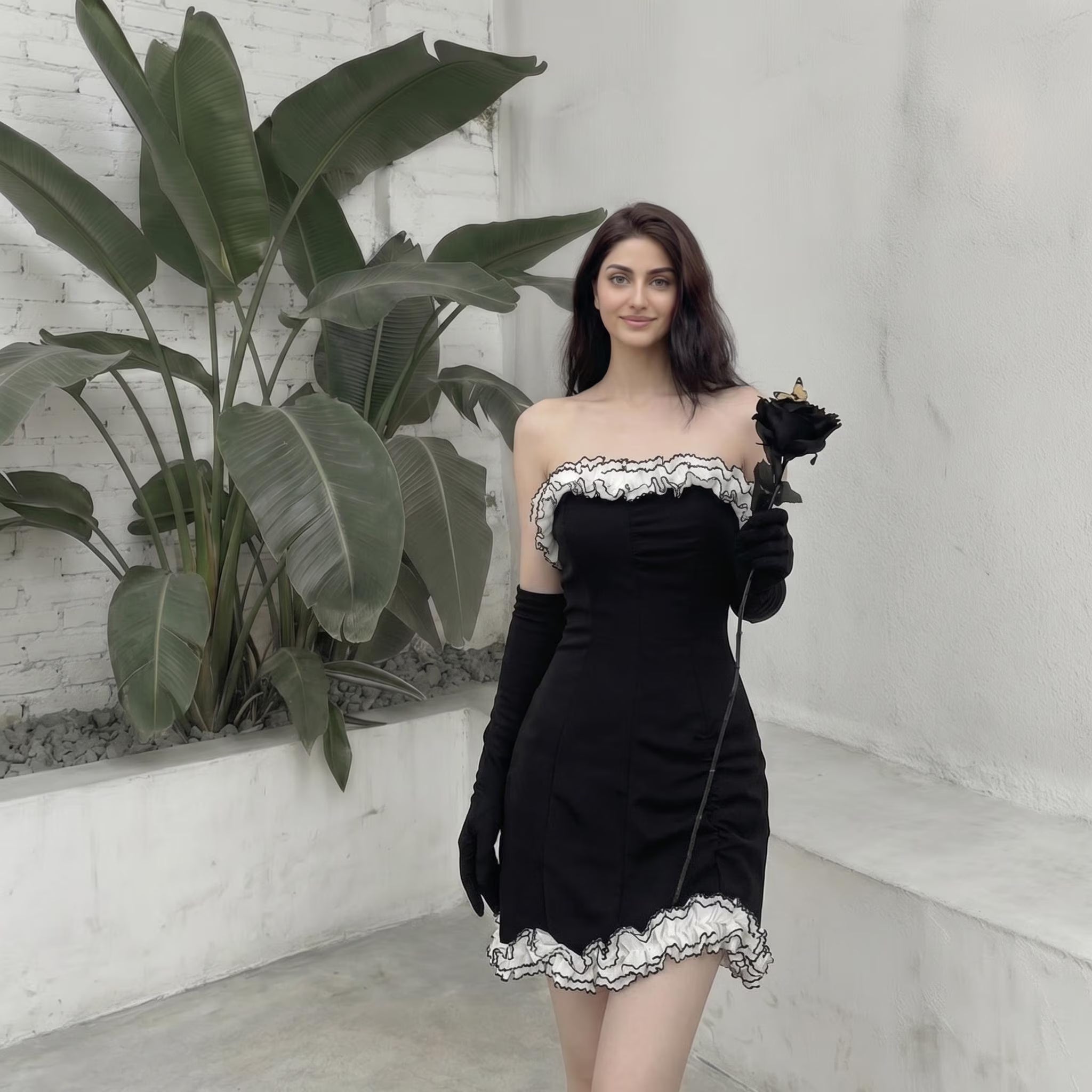 Chic Bodycon Strapless Ruffled Trim Ruched Black Mini Homecoming Dresses