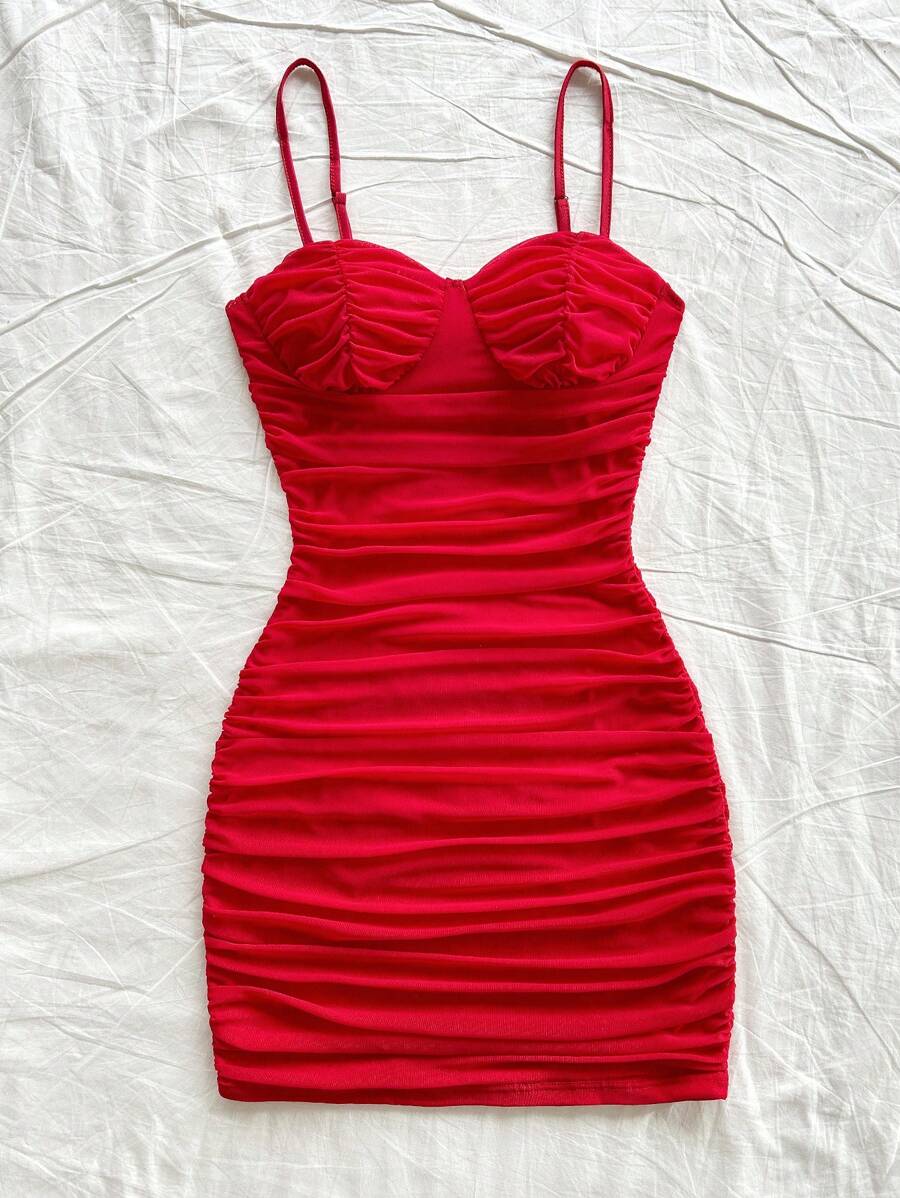 Chic Bodycon Sweetheart Spaghetti Straps Ruched Red Mini Homecoming Dress