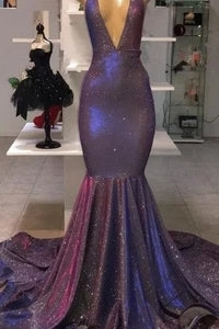 Chic Deep Halter V-Neck Sleeveless Prom Dresses Mermaid Sequin Evening Dress With Sweep Train