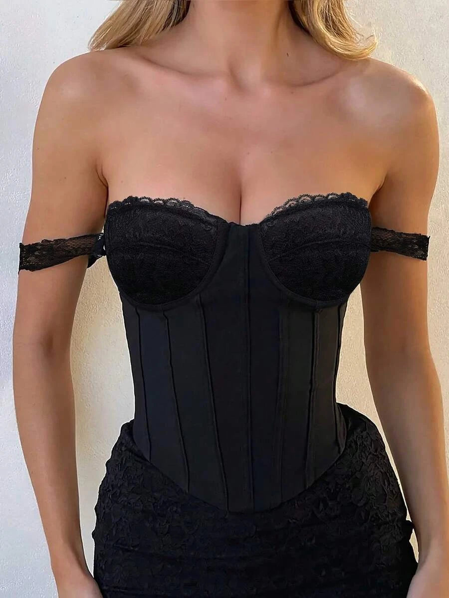 Chic Fitted Strapless Sweetheart Corset Lace Black Mini Homecoming Dresses