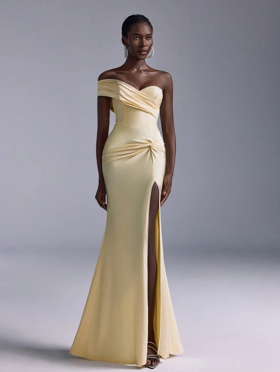 Chic Mermaid Off-Shoulder Ruched Knot High Slit Pale Yellow Floor-Length Prom Dress
