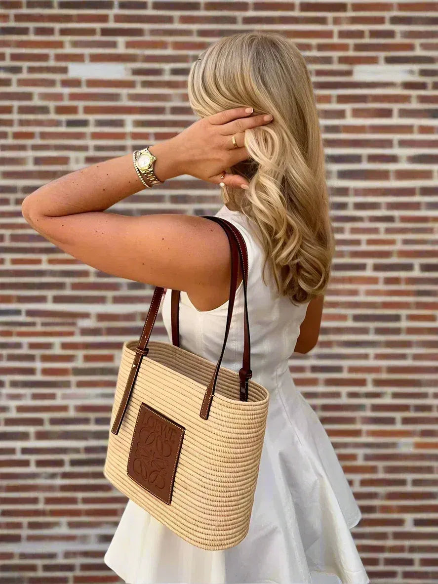 Classic A-Line Boat-Neck Sleeveless White Short Casual Summer Homecoming Dress