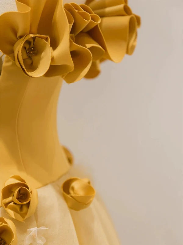 Classy Ball Gown Elegant Yellow Tulle Strapless Sleeveless 3D Flowers Long Prom Dresses Bargain Long Party Dresses