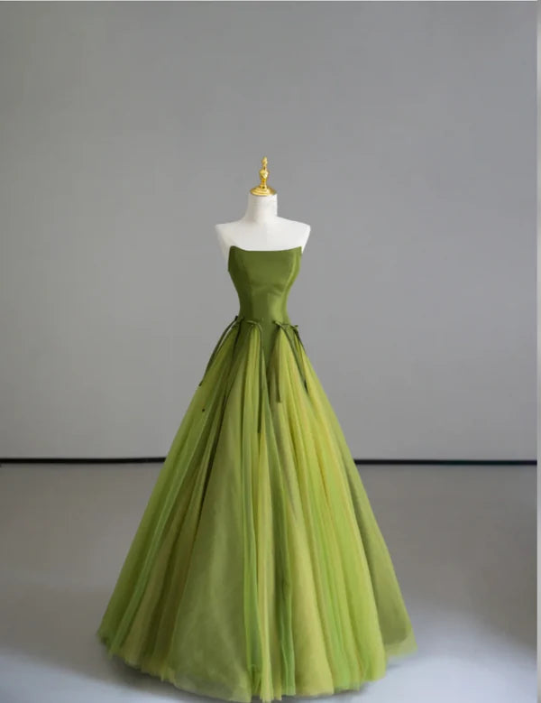 Classy Ball Gown Green Tulle Strapless Prom Dresses Birthday Dresses Hot Sale Party Dresses For Ladies