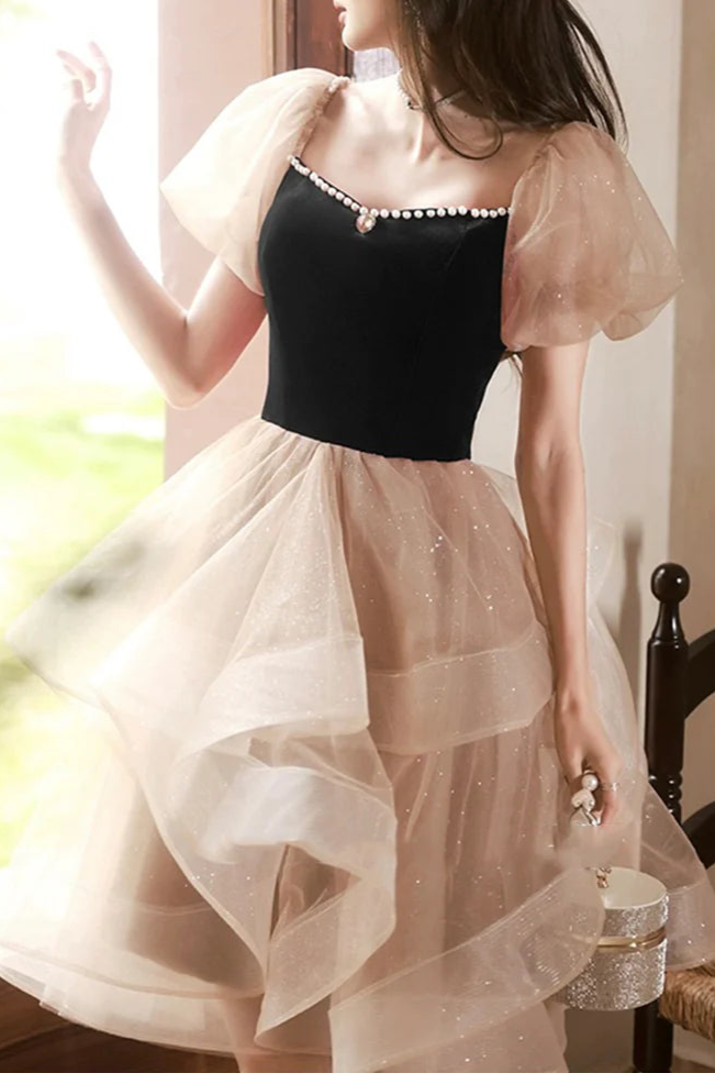 Cute Burgundy Tulle Velvet With Beaded A-line Ruffle Sweetheart Neck Homecoming Dresses