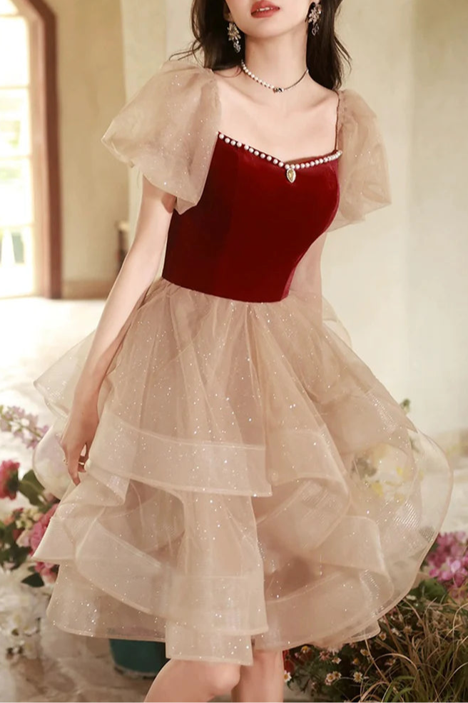 Cute Burgundy Tulle Velvet With Beaded A-line Ruffle Sweetheart Neck Homecoming Dresses