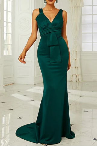 Dark Green Pleated V-Neck Ruffles Mermaid Floor length  Slit Long Evening Dress With Train