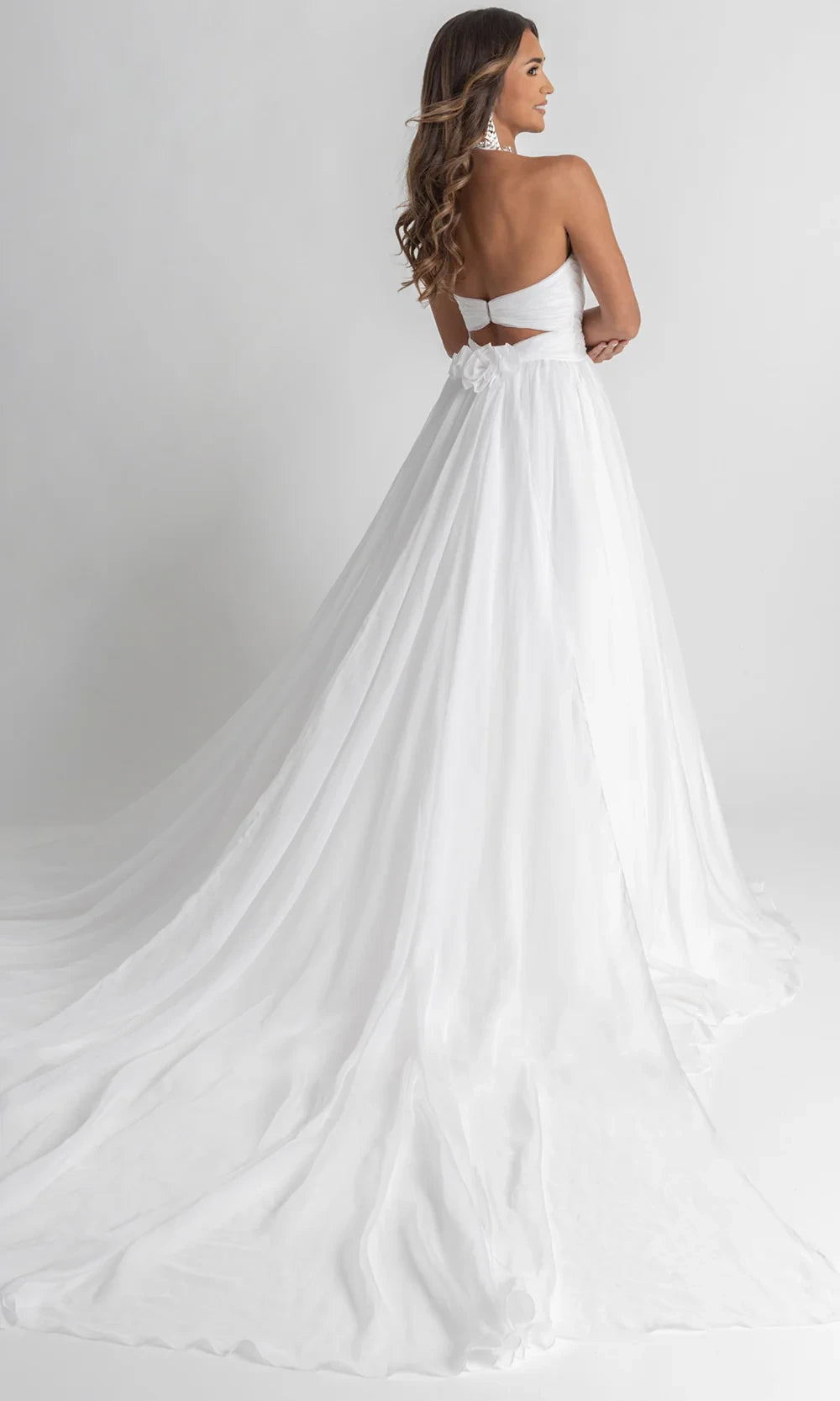 Dazzling A-Line Halter Sparkling Flowy Chiffon White Train Prom Dress With Rhinestones