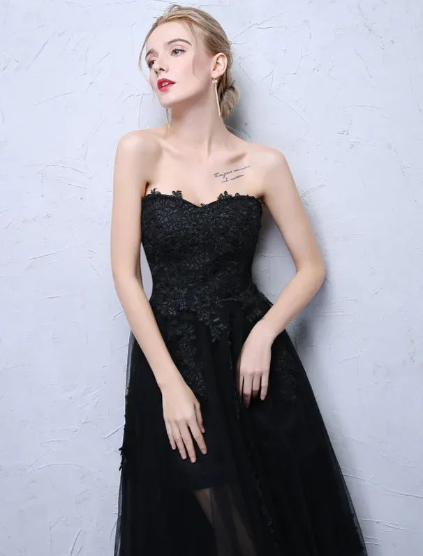 Discount A-Line Strapless Sheer Lace Black Floor-Length Prom Dress With Appliques
