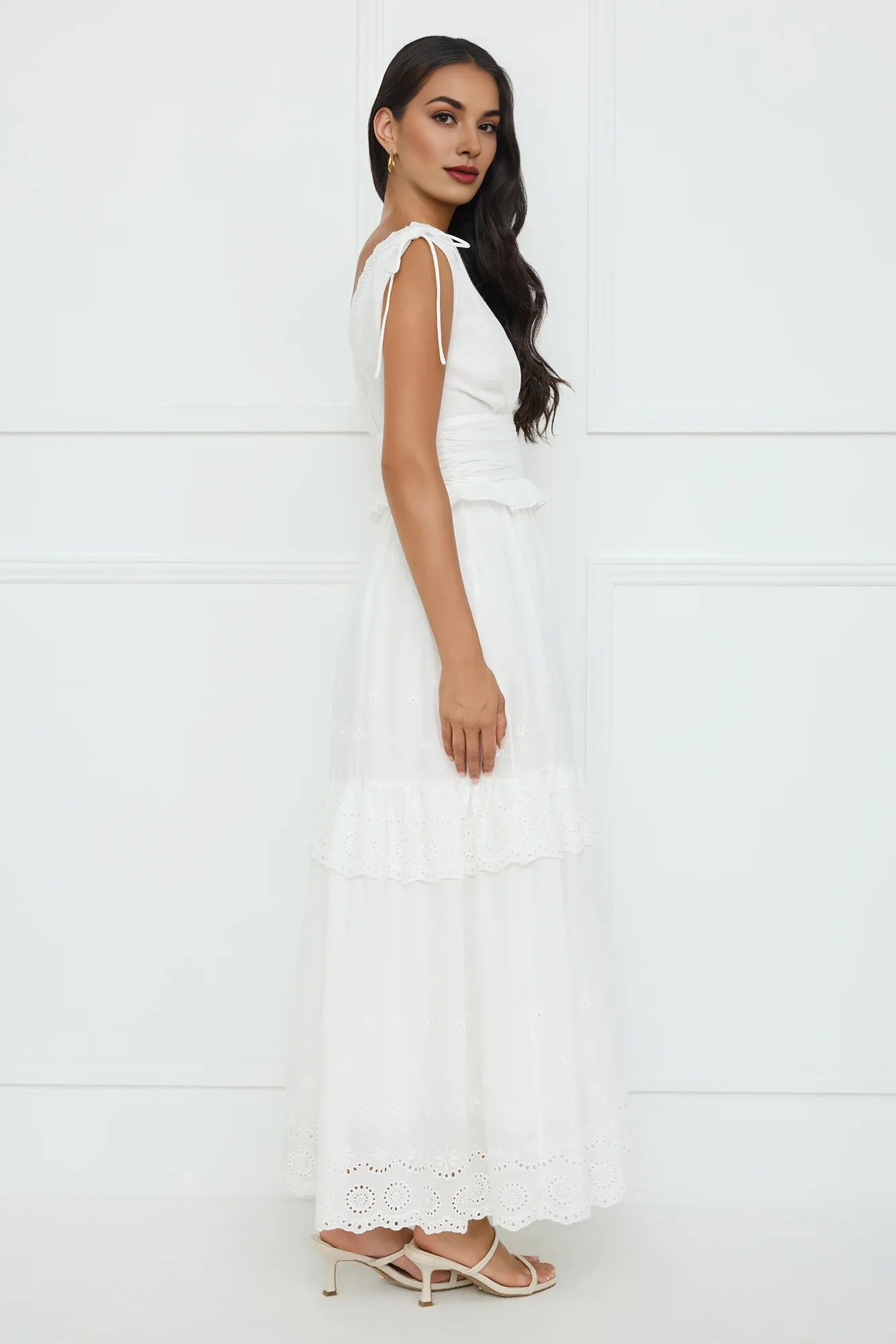 Discount A-line V Neck Tie Ruffle White Maxi Prom Dress For Women Buy