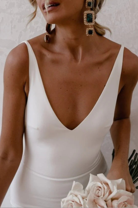 Discount Pretty Mermaid White Satin Deep V-Neck Backless Wedding Dress With Cape