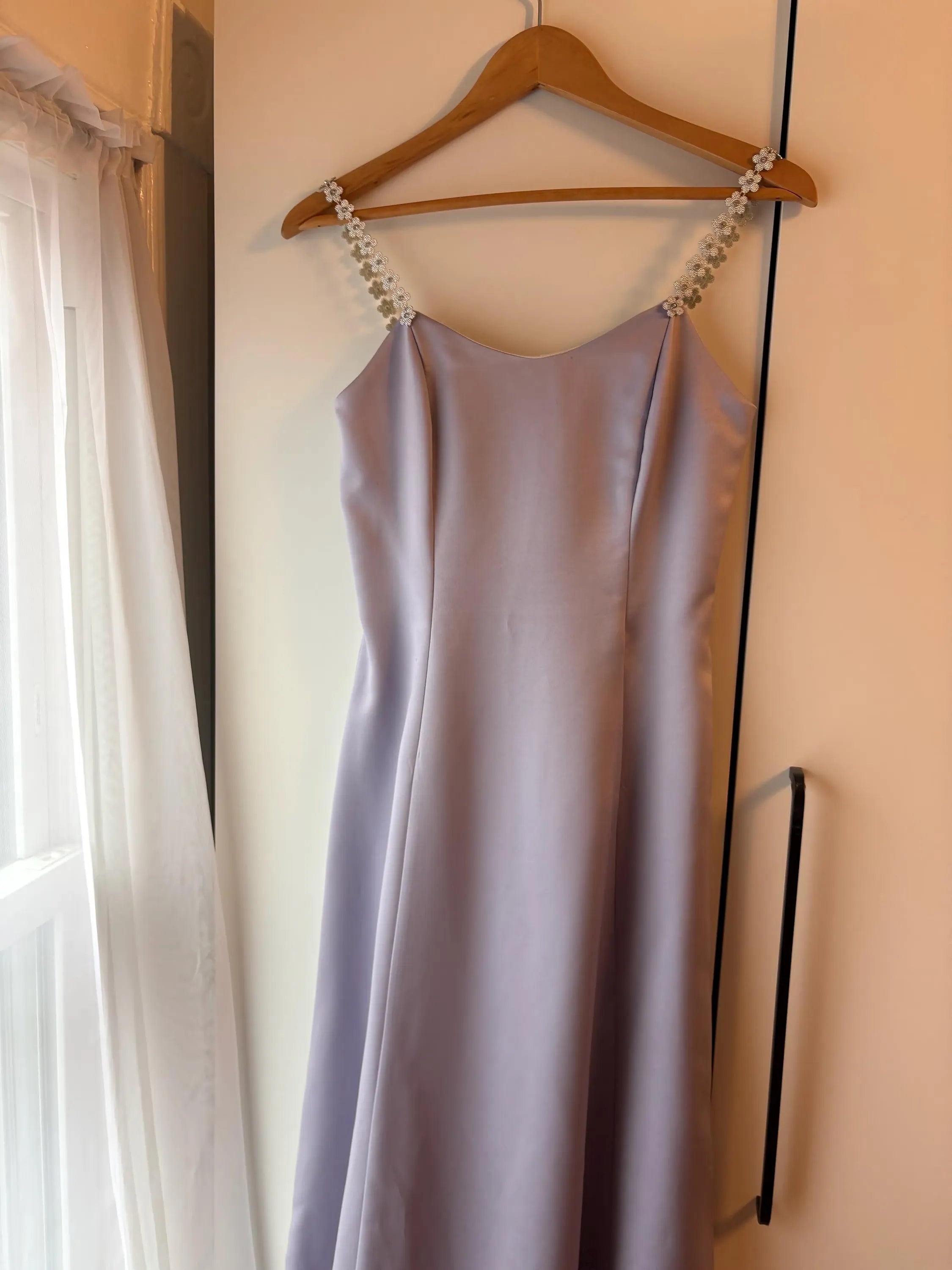 Elegant A-Line Spaghetti Strap Floral Embellished Lavender Maxi Prom Dress