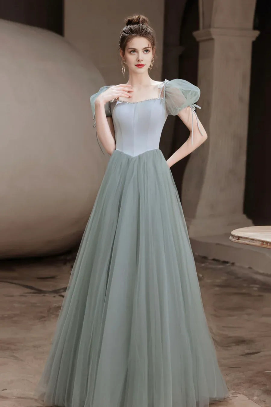 Elegant A-Line Square Neck Short Sleeves Beaded Tulle Green Prom Dresses