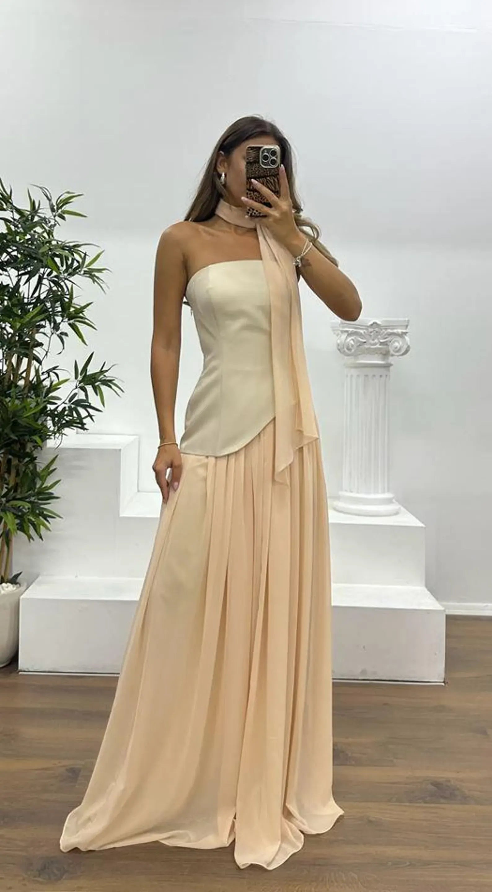 Elegant A-Line Strapless Chiffon Burgundy Floor-Length Prom Dress With Streamer