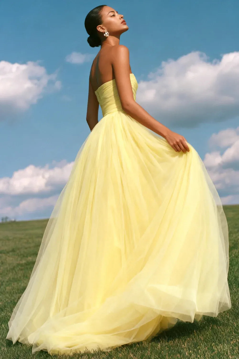 Elegant A-Line Strapless Sweetheart Ruched Tulle Yellow Floor Length Prom Dress