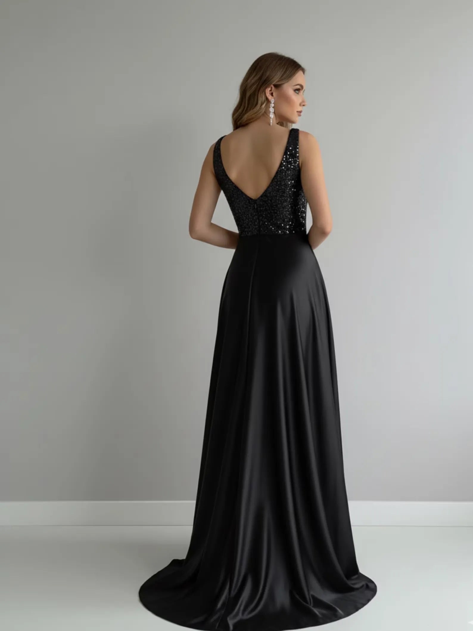 Elegant A-Line V-Neck Sleeveless Sequin Satin Black Floor-Length Prom Dress With Pockets