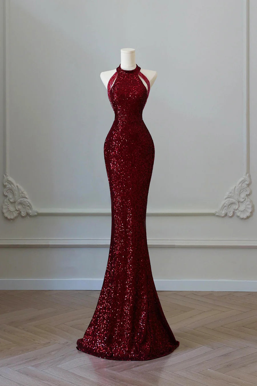 Elegant Burgundy Sequins Mermaid Halter Long Prom Dress Evening Party Dress