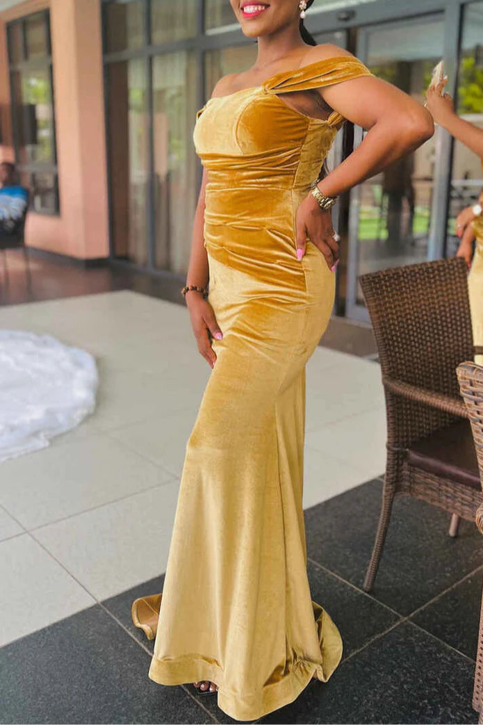 Elegant Gold Velvet Off-the-Shoulder Mermaid Floor Length Bridesmaid Dress With Side Slit
