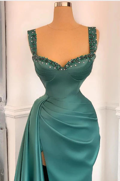 Elegant Green Beadings Straps Sweetheart Neck Long Evening Dress With Cape Overlength Train